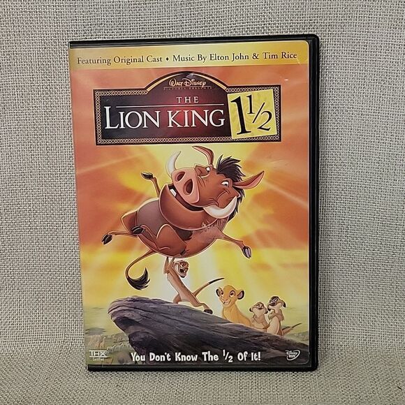 Lion King bundle. Shirt, sleeping pants, movie, books, figures - Picture 12 of 16